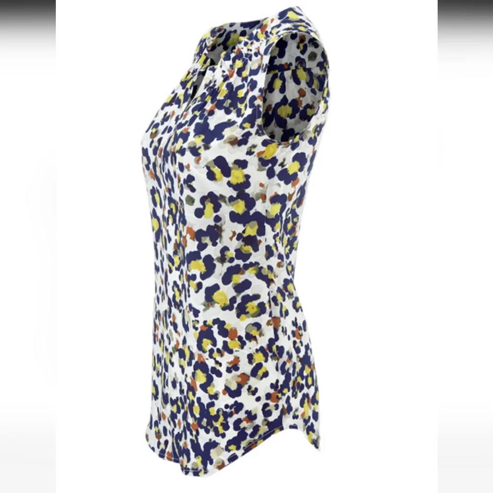 Cabi #5222 fierce top, medium - Picture 4 of 10